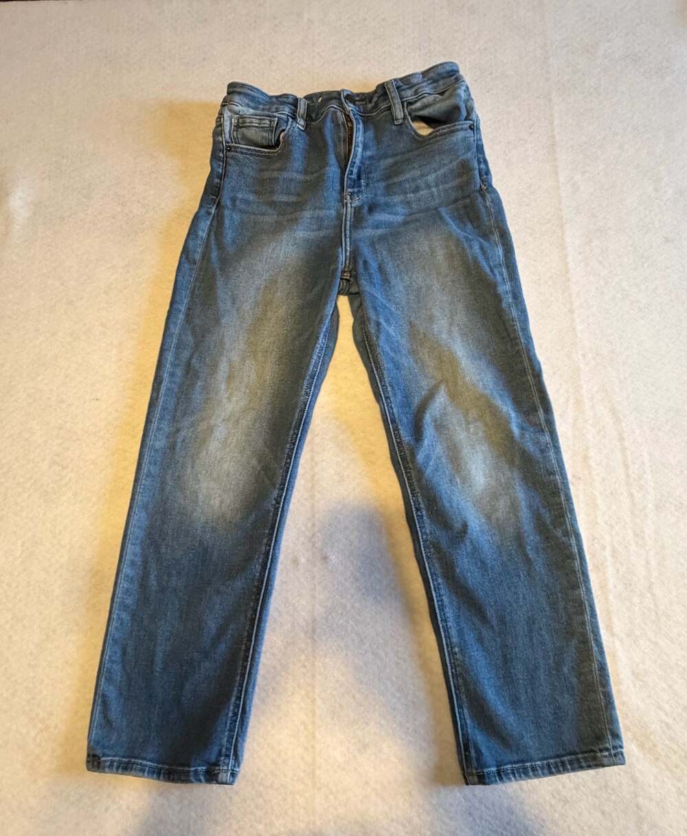 Hidden Jeans Mid Rise Straight Leg Denim in Faded Wash Size 29